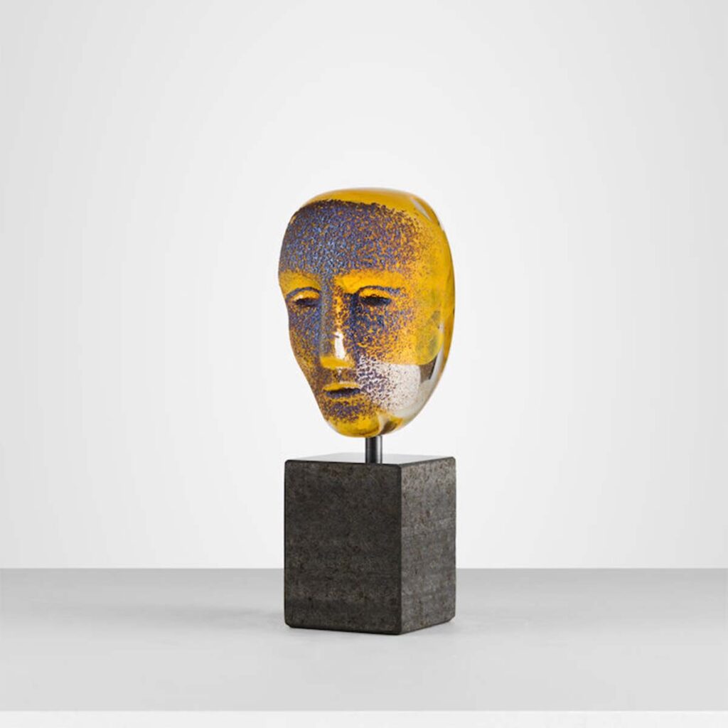 kosta boda brains on stone envir 1