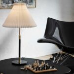 352 bordslampa