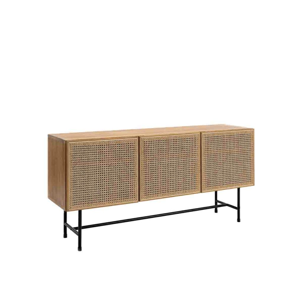 Racquet sideboard