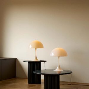 Panthella 320 Bordslampa