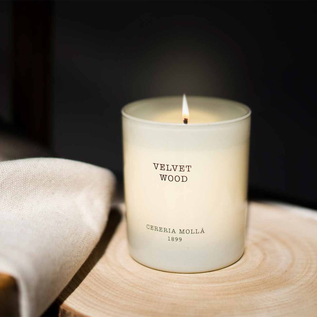 Velvet Wood doftljus