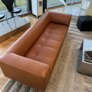 Fredericia Furniture | Delphi Sofa Model 4511 | Demo