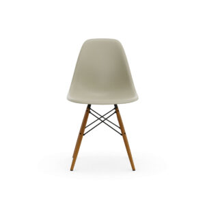 Eames Plastic Side Chair RE DSW