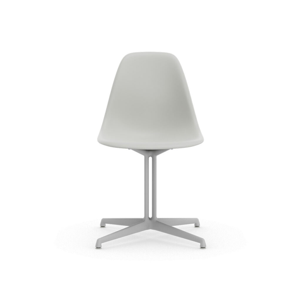 Eames chair RE DAL