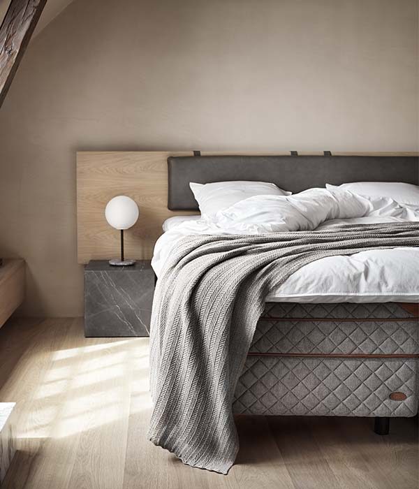 dux-beds-autumn-campaign-mobile-1 designmöbler dux sängar