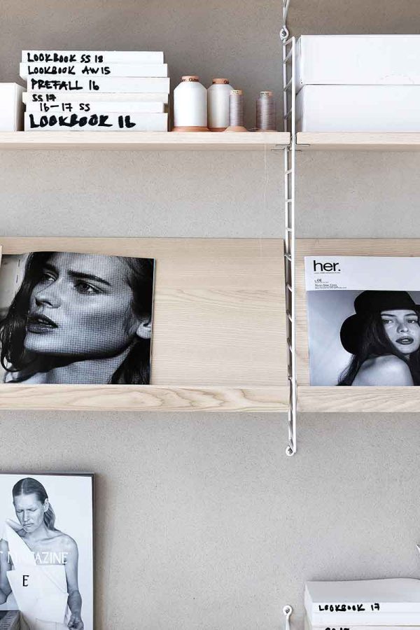 String väggavel 75x30