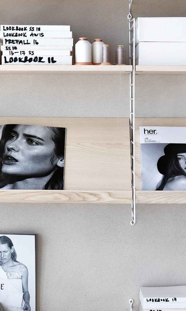 String väggavel 75x30